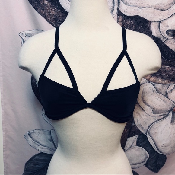 FOR LOVE AND LEMONS - Longline Bondage Bralette - Picture 2 of 6